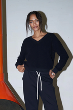 perfectwhitetee zuri reverse fleece v-neck raglan sweatshirt - black