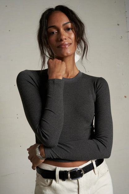 perfectwhitetee sienna luxe rib l/s top - charcoal