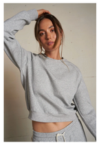 perfectwhitetee - lucia travel raglan sweatshirt