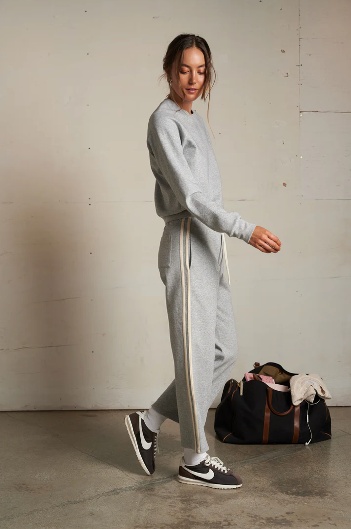 perfectwhitetee -  claud travel track pant