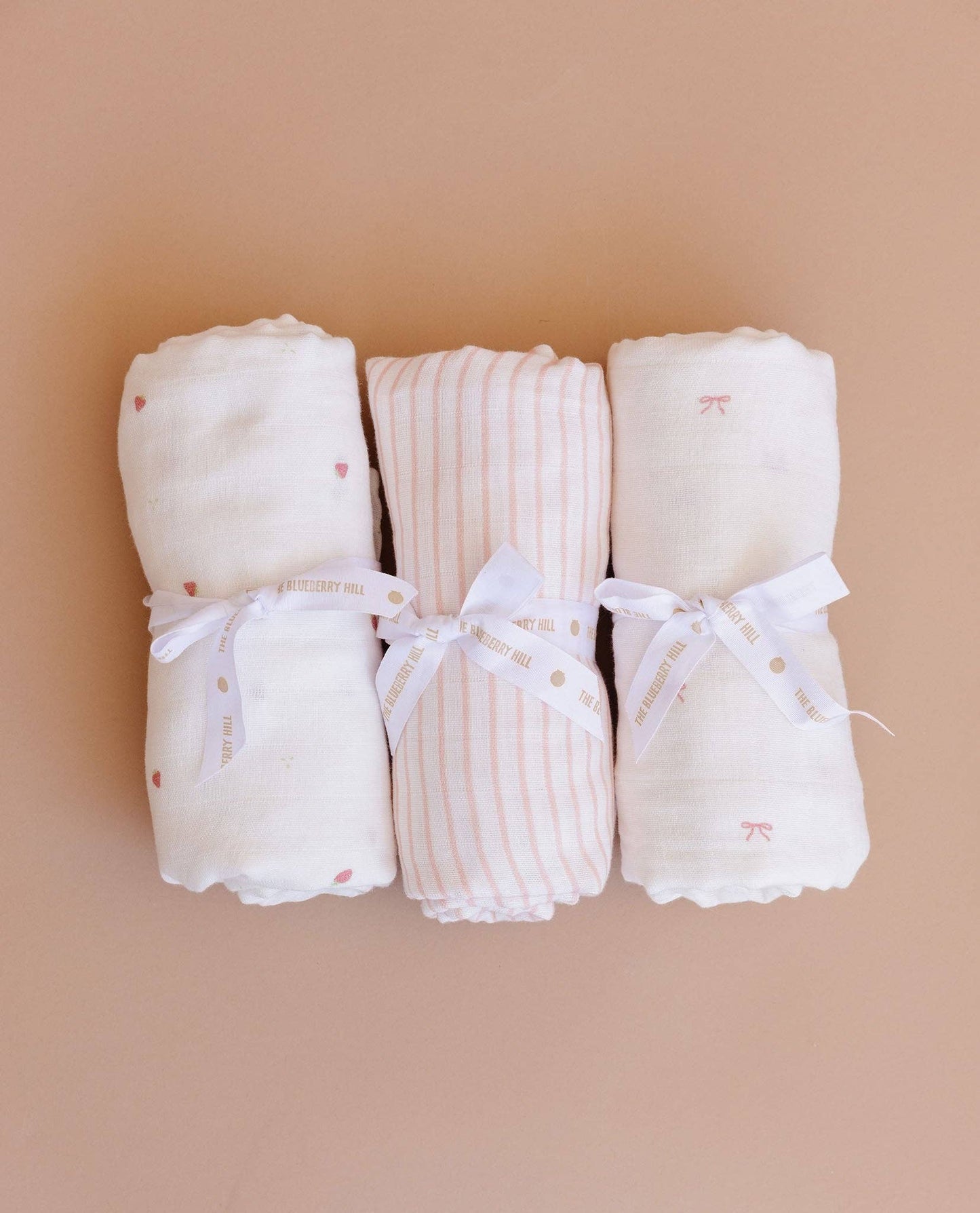 The Blueberry Hill - Muslin Swaddle Pink Bow Baby Shower Girl Organic Cotton Gift