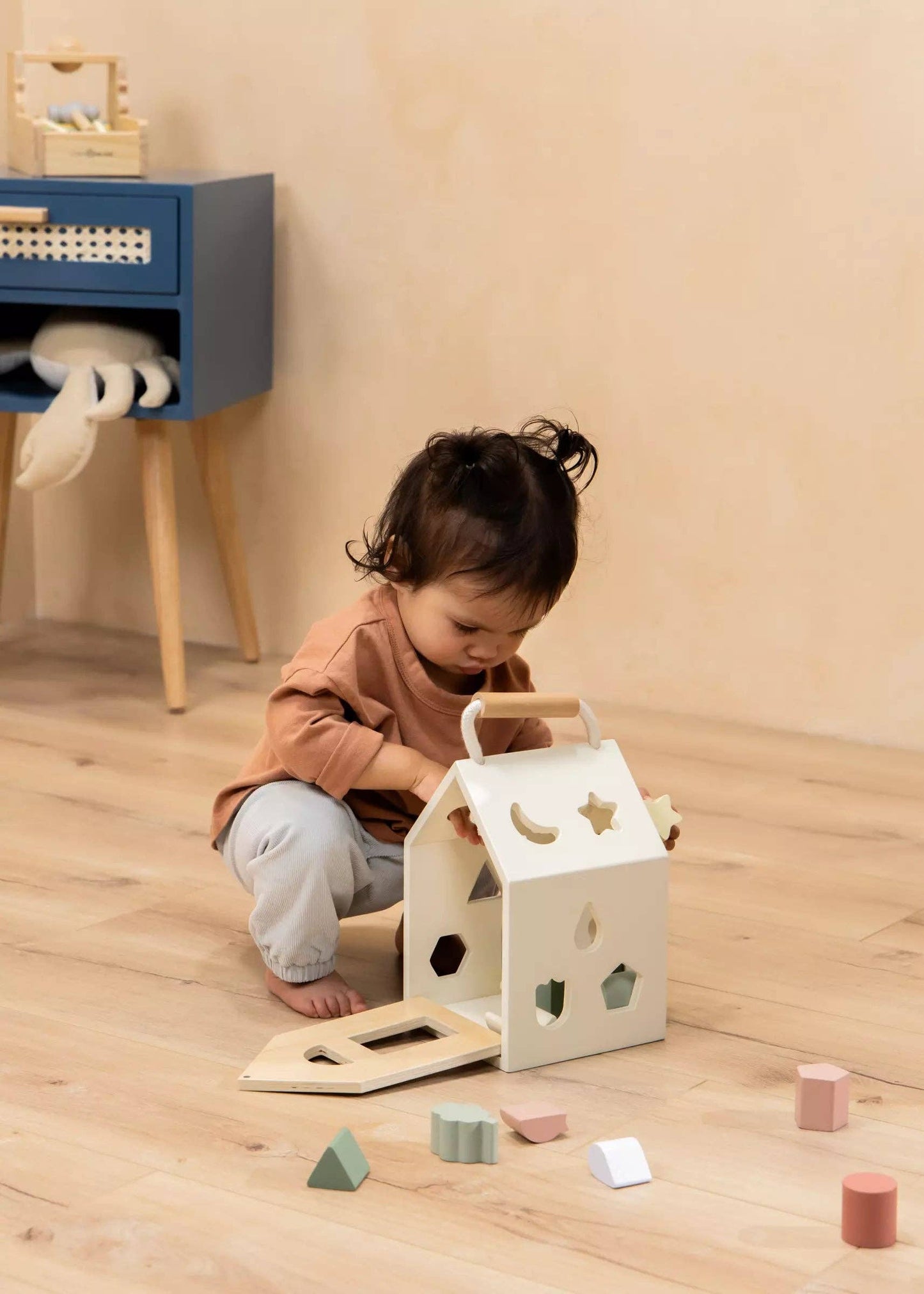Coco Village - Wooden Shapes Sorting House