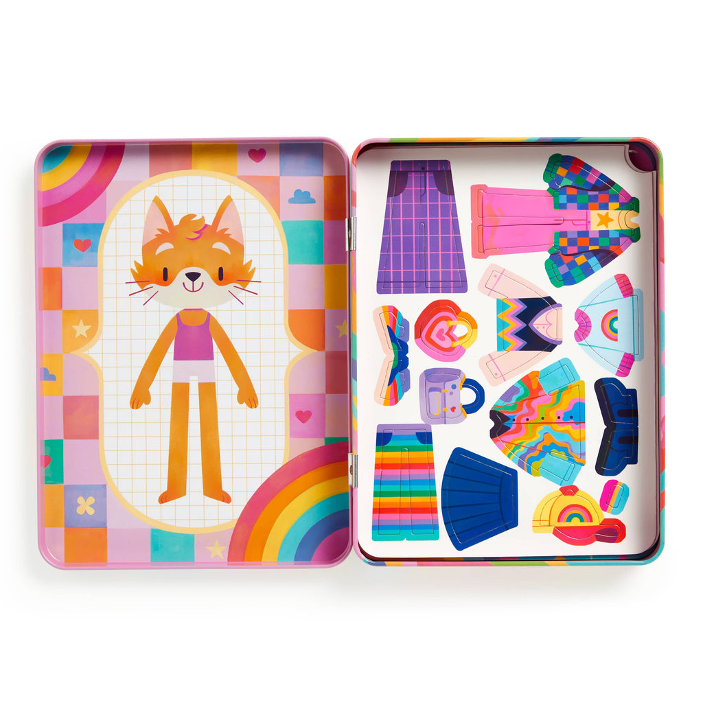 Chronicle Books - Rainbow Fashion Magnetic Dress-Up