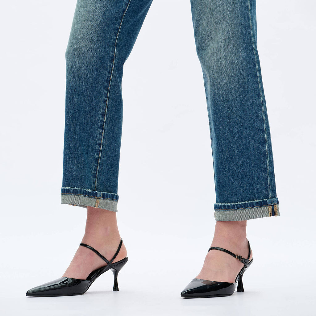 BAYEAS - MID RISE STRAIGHT JEANS WITH FINISHED HEM
