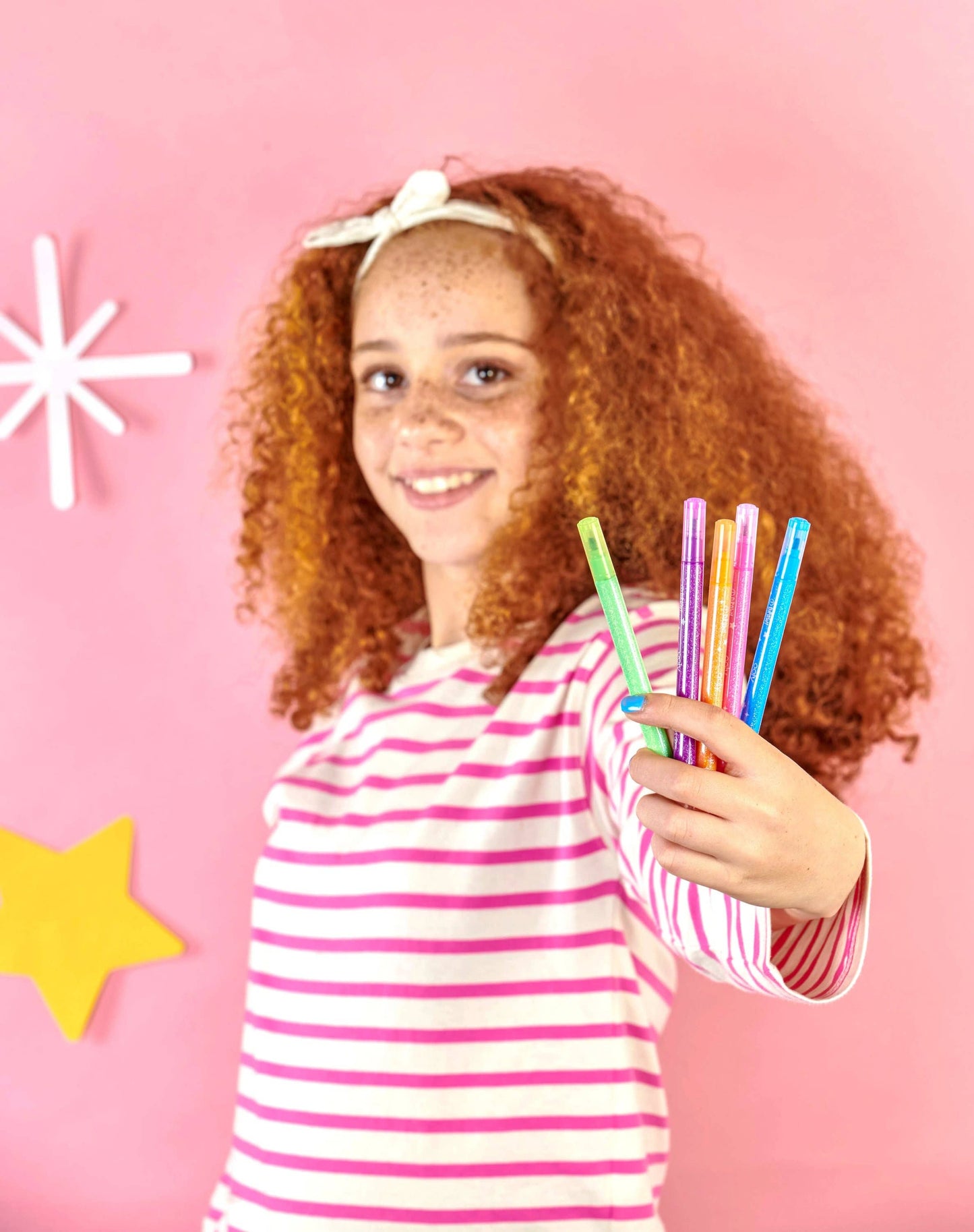 OOLY - Switch-Eroo Sparkle Glittery Color Changing Markers- 12 pc