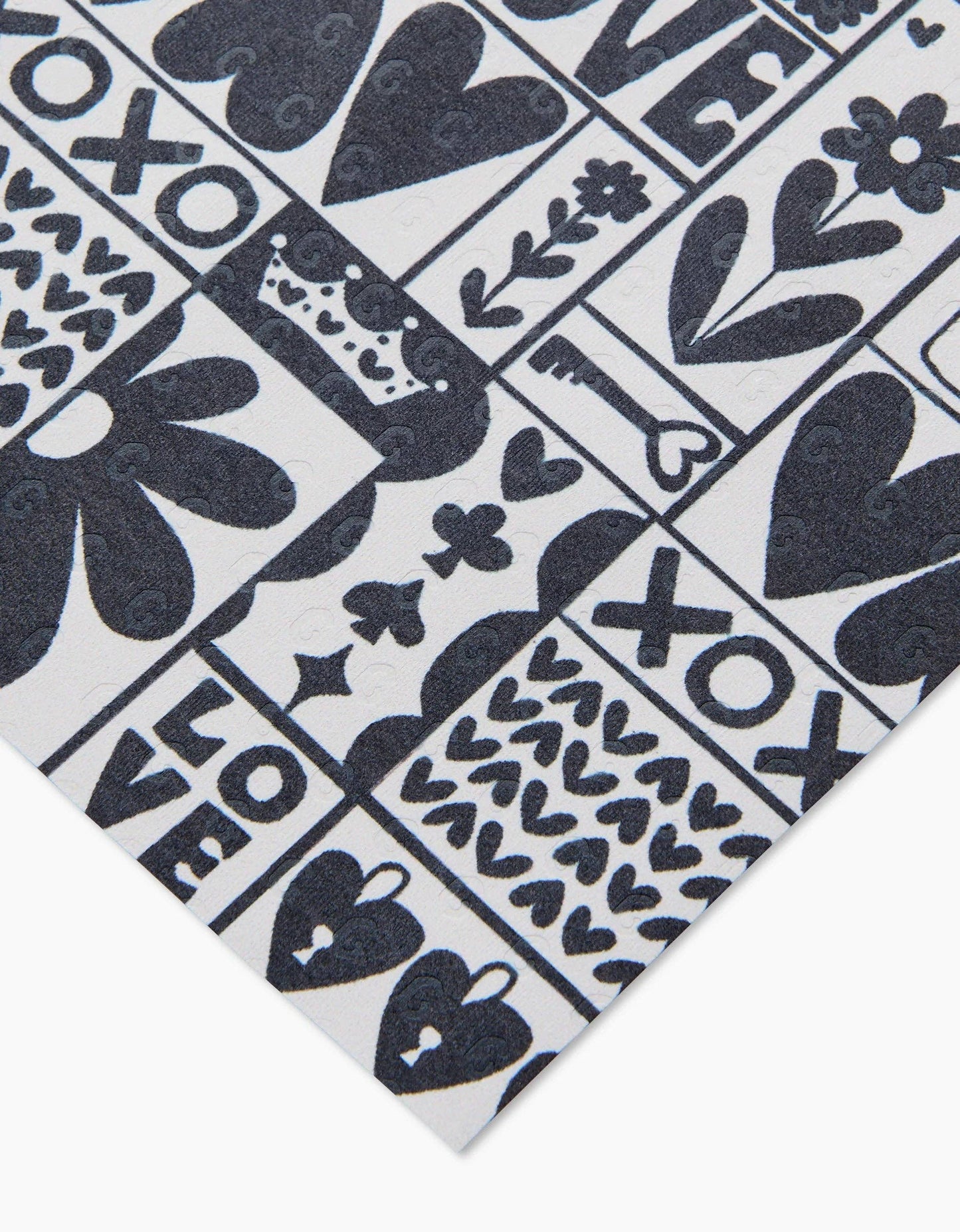 Geometry - Queen of Hearts Not A Paper Towel