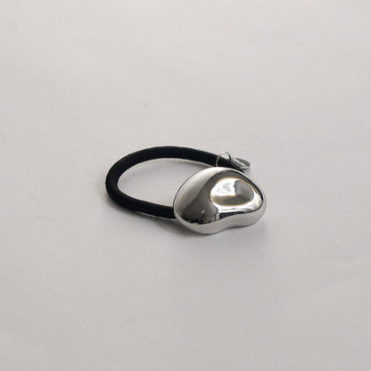 nar'sha - Pebble-Shaped Metal Cuff Hair Tie | Silver