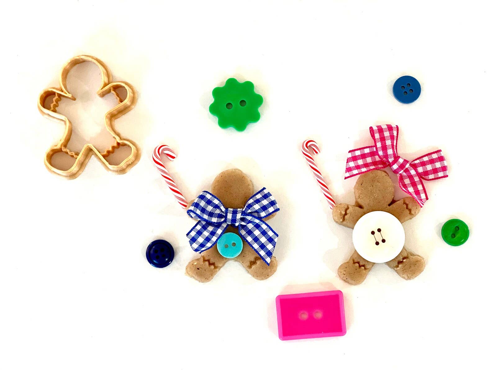 Art of Dough - Build a Gingerbread Person Sensory Jar