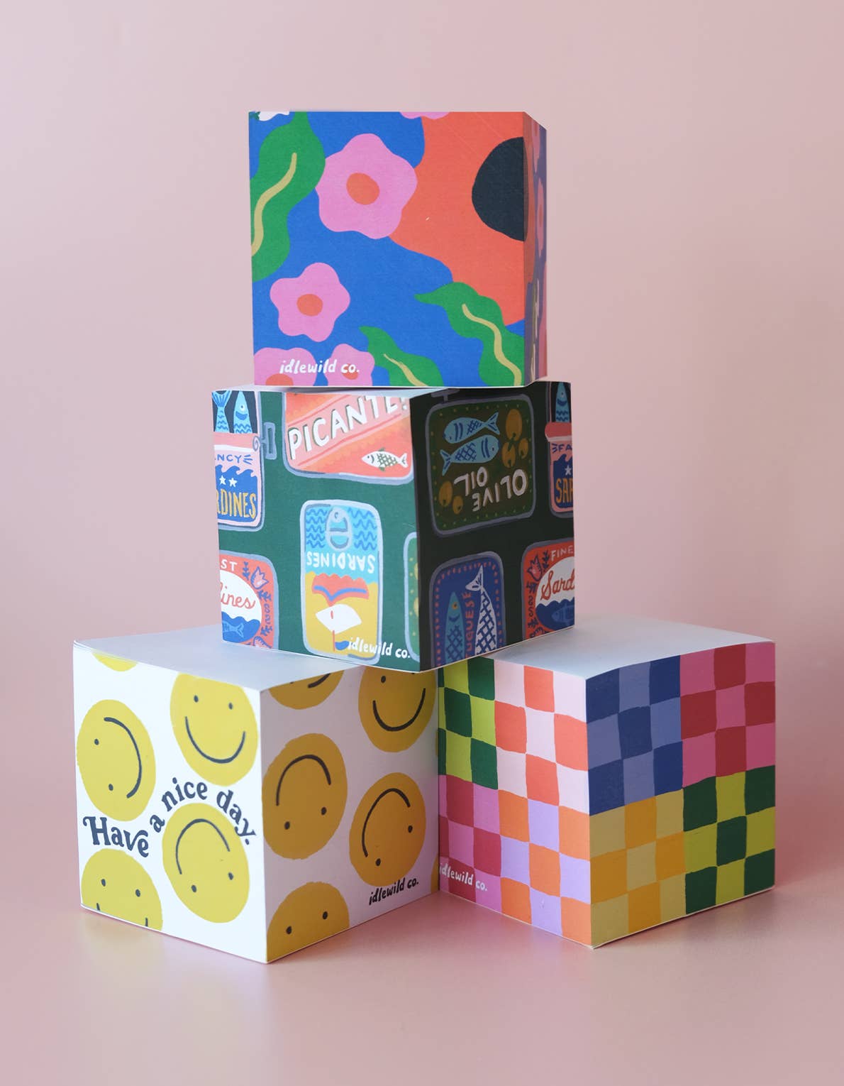 Idlewild Co. - Wavy Daisy Sticky Note Cube