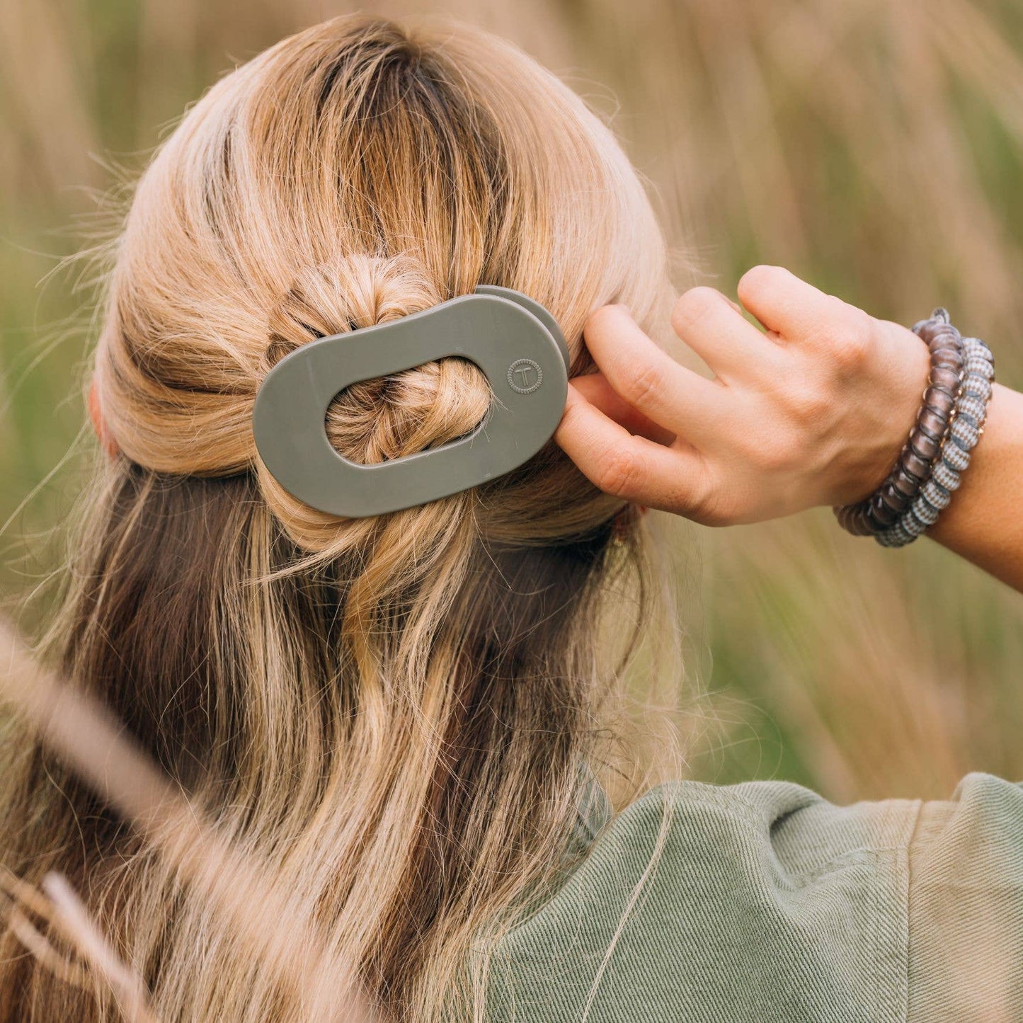 TELETIES - Flat Round Hair Clip | Medium | Sage It Ain't So