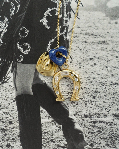 Mod + Jo - Grande Chantal Horseshoe Charm