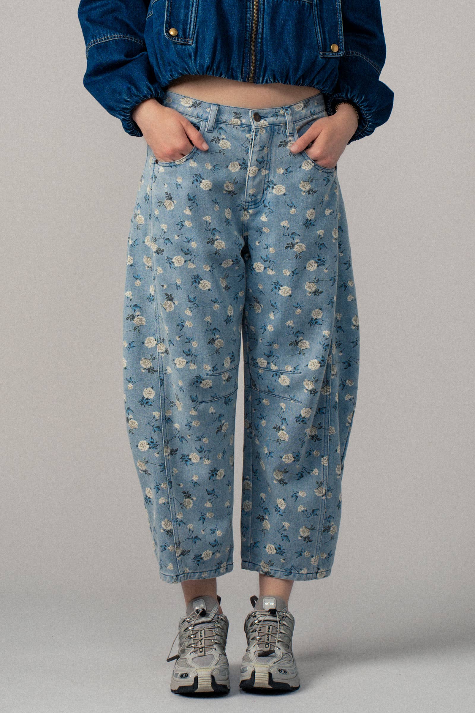 Urban Daizy - Floral Print Relaxed Fit Denim Pants