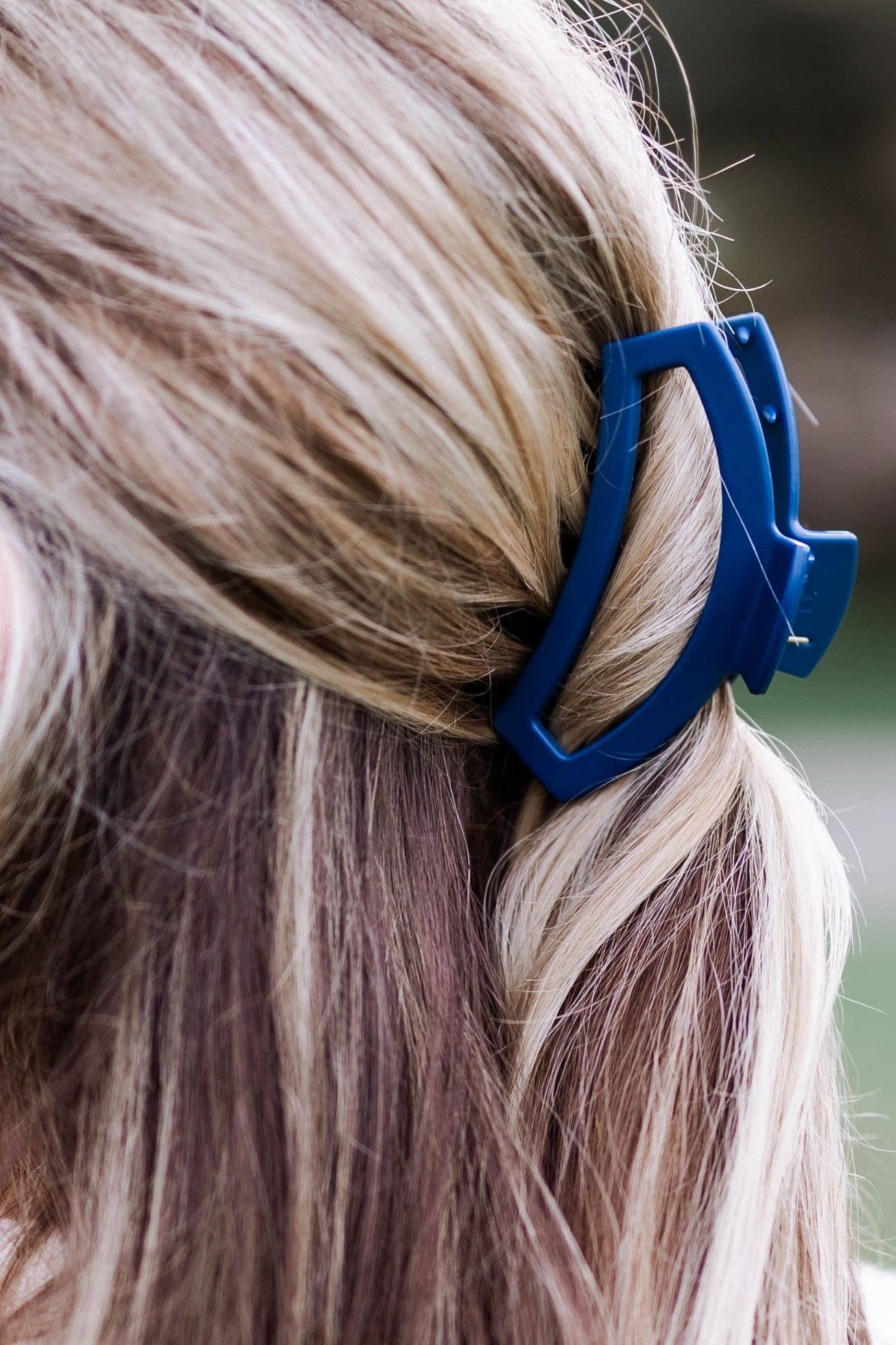 TELETIES - Open Hair Clip | Medium | Midnight Rain