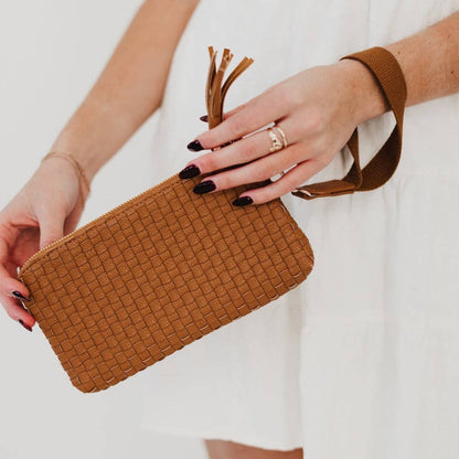 Pretty Simple - Emma Woven Clutch Wristlet