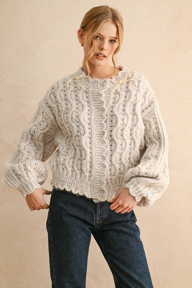 MIOU MUSE - SCALLOP EDGE CABLE KNIT CARDIGAN